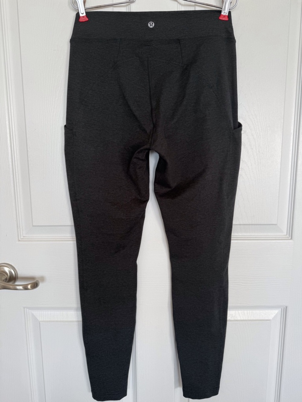Lululemon soft suede high rise tight leggings with pockets. Size 10. 2024 - Picture 5 of 8
